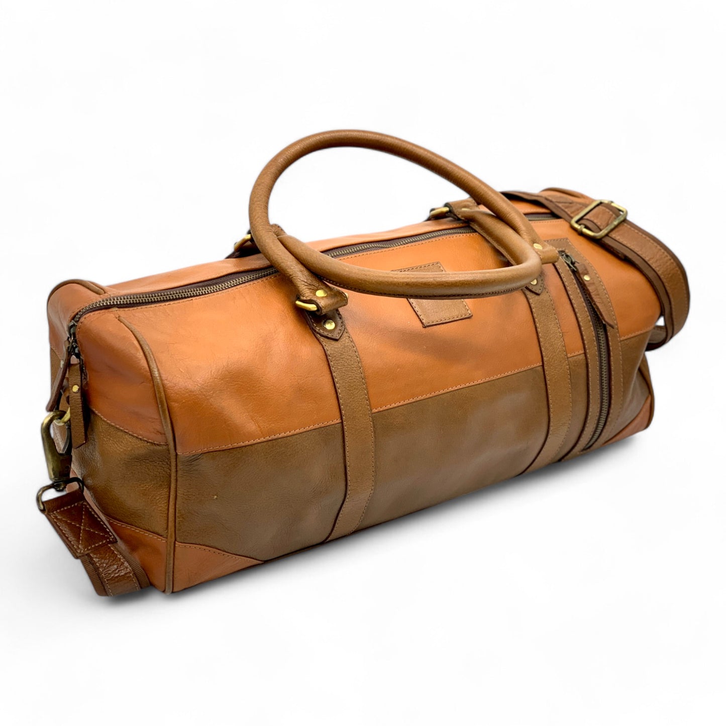 Premium Leather Duffle Bag, Perfect Weekender Bag & Stylish Travel Bags