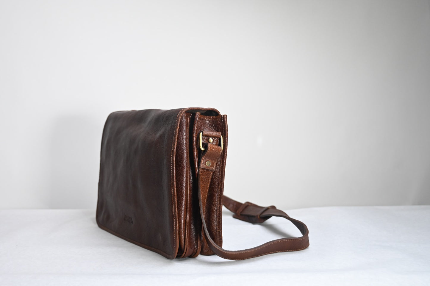 Bison Leather Laptop Bag Pinery Series Limited Edition