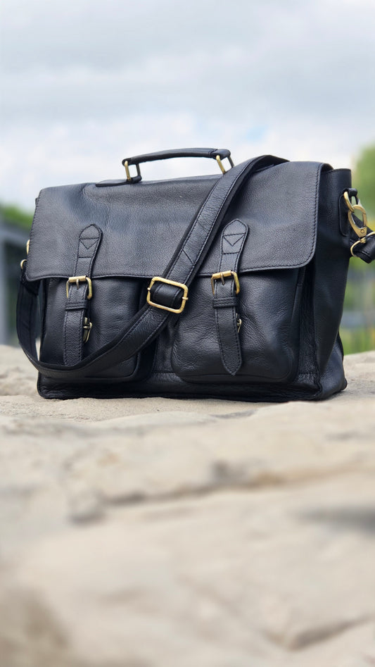 Classic Black Leather Messenger Bag for Professionals
