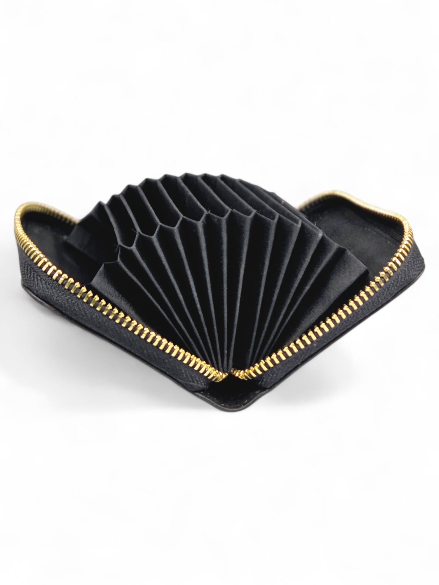 Premium Zip-Around Leather Card Wallet by Darnik Leather