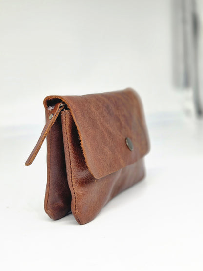 Handcrafted Brown Leather Ladies Purse – Classic Beauty with Everyday Function